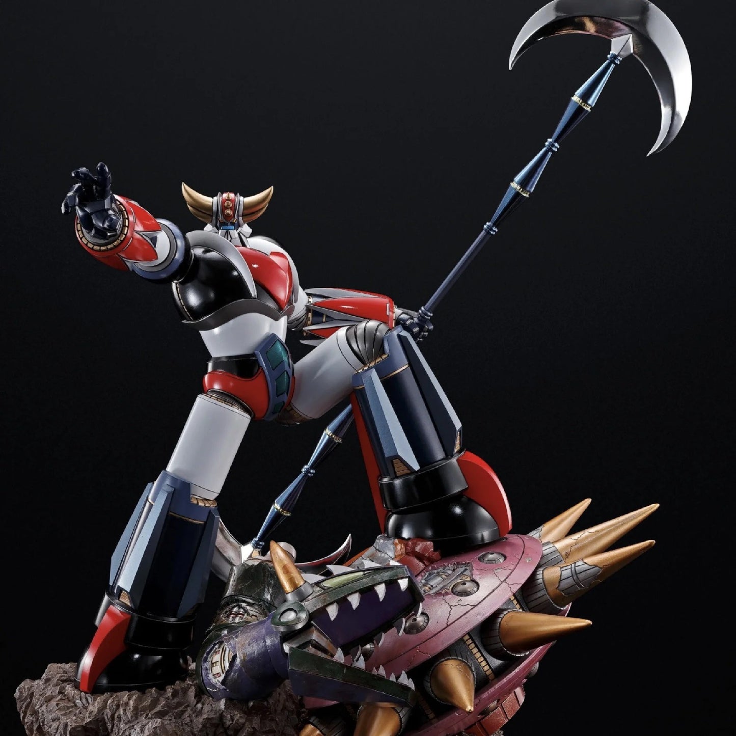 UFO Robot Grandizer (Goldorak) Figuarts ZERO Metallic Touch