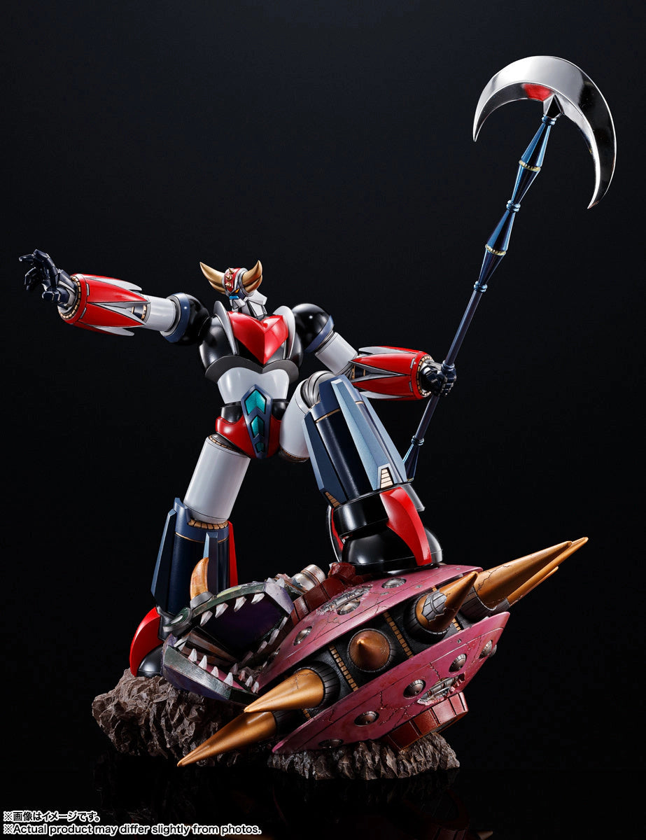 UFO Robot Grandizer (Goldorak) Figuarts ZERO Metallic Touch