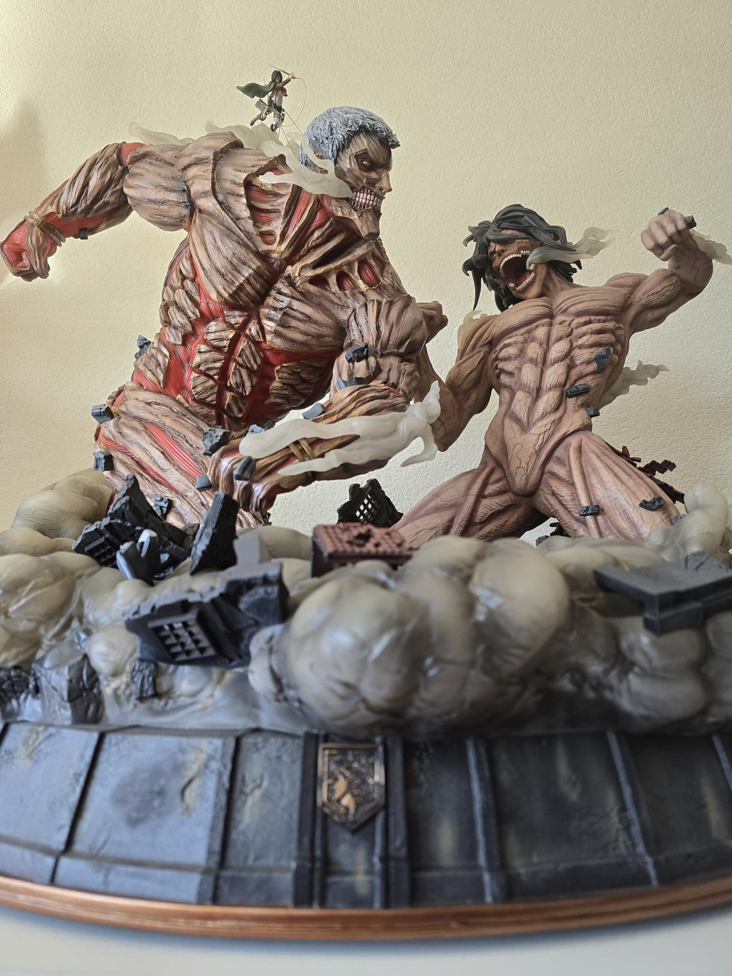 Figurama Attaque des titans Eren Titan vs Armored Titan